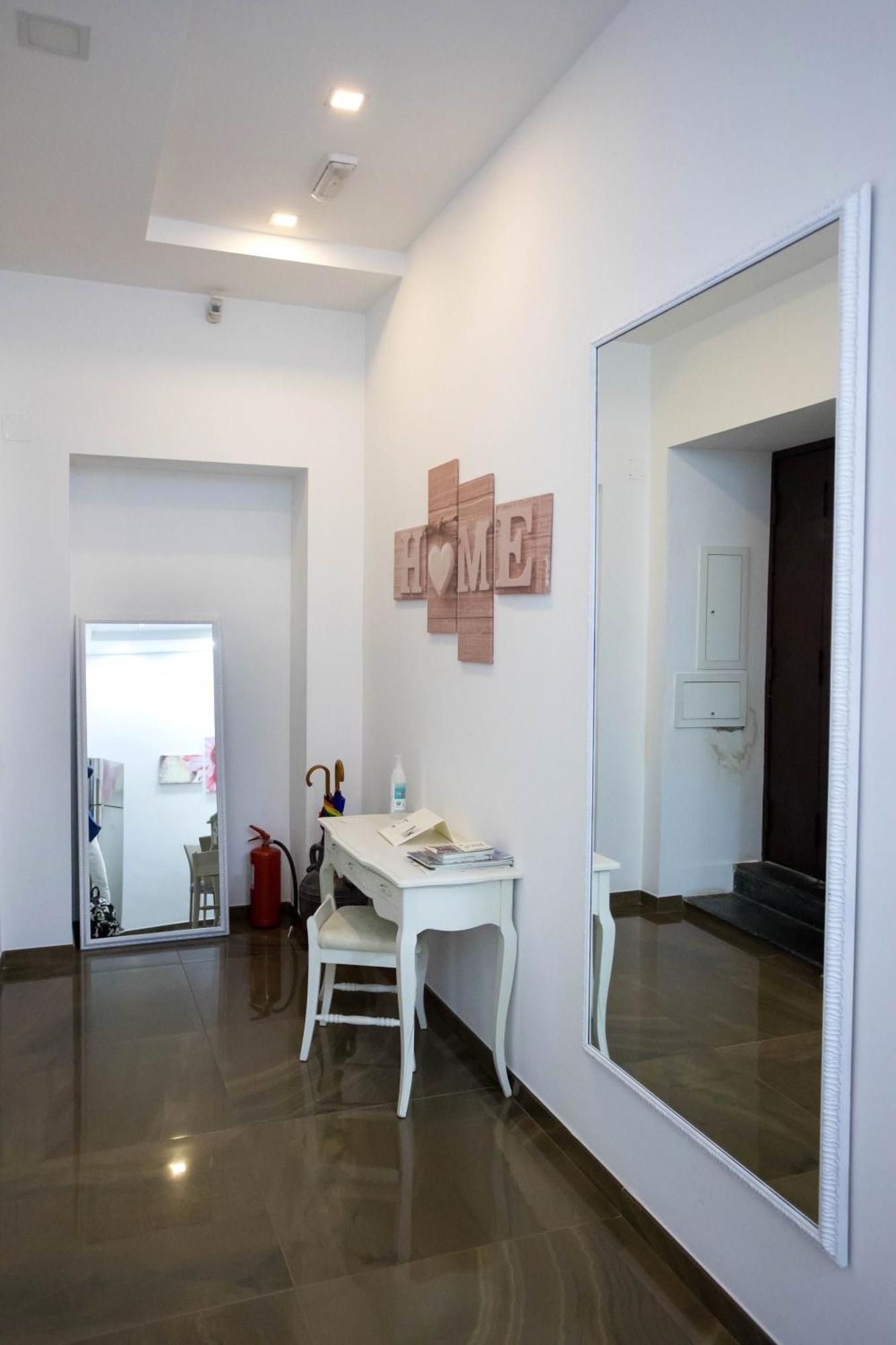 Palazzo 15 Napoli Bed & Breakfast Bagian luar foto