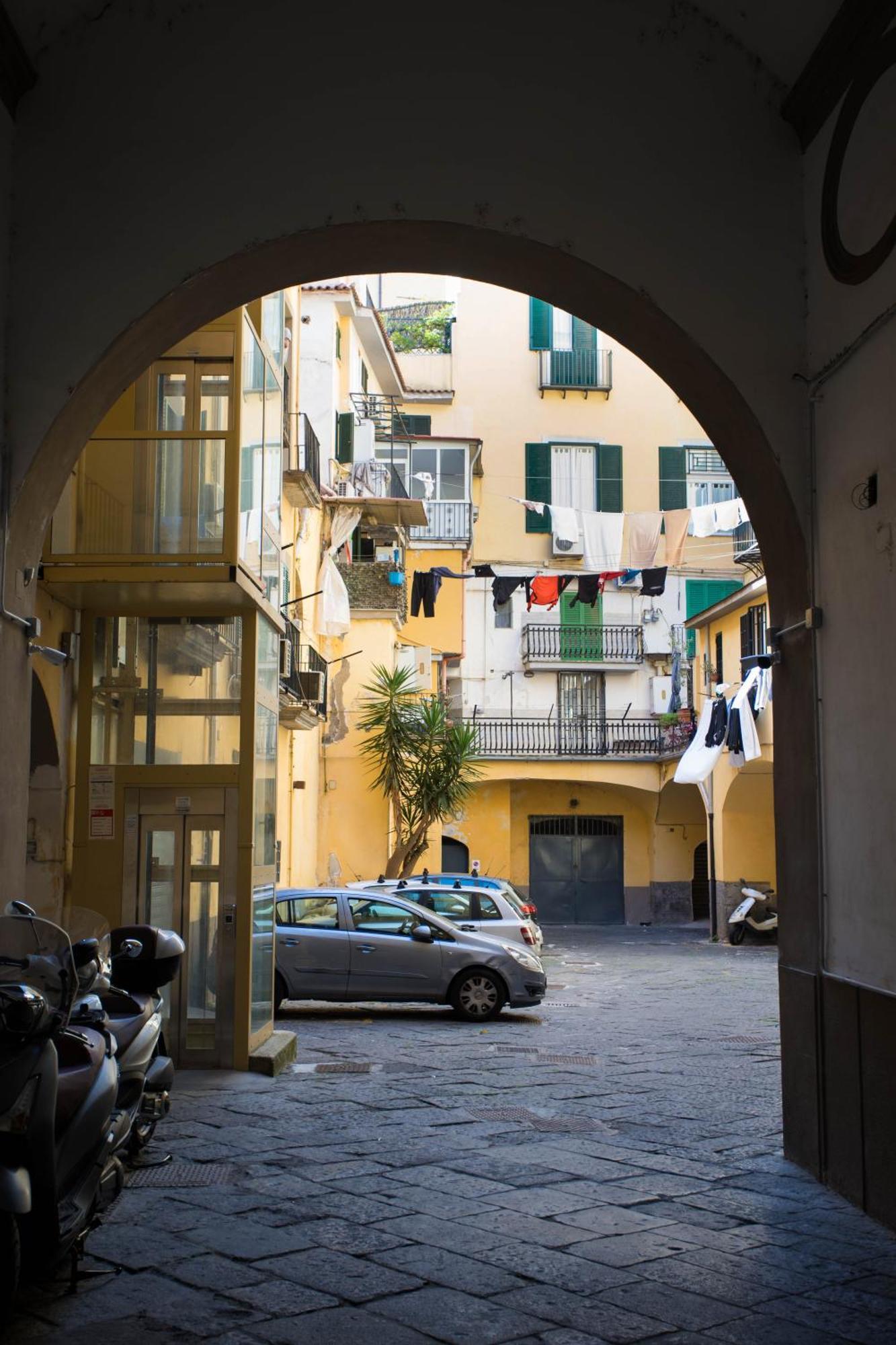 Palazzo 15 Napoli Bed & Breakfast Bagian luar foto