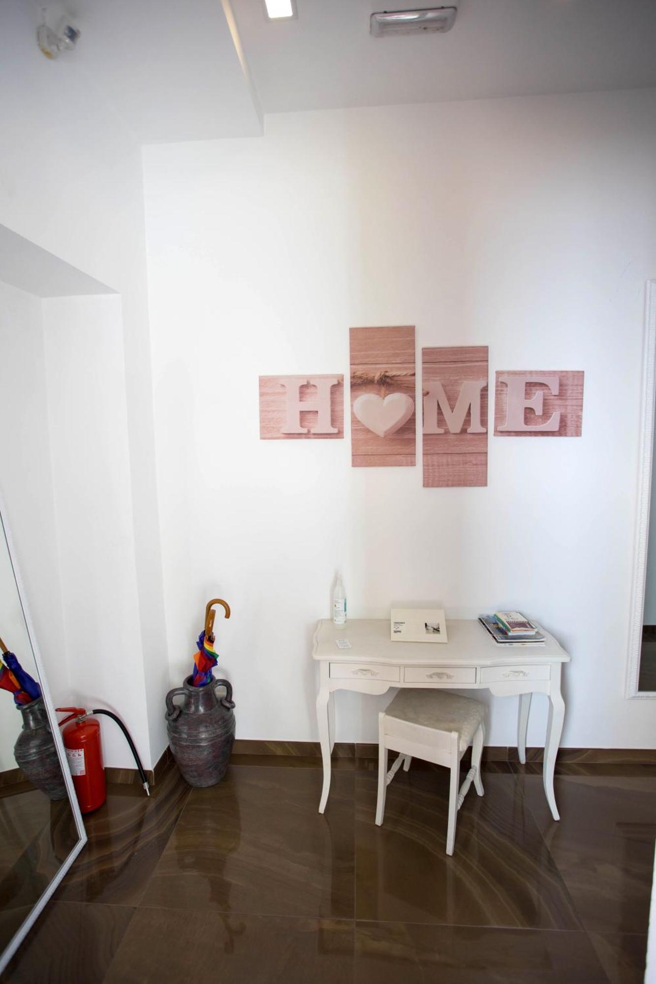Palazzo 15 Napoli Bed & Breakfast Bagian luar foto