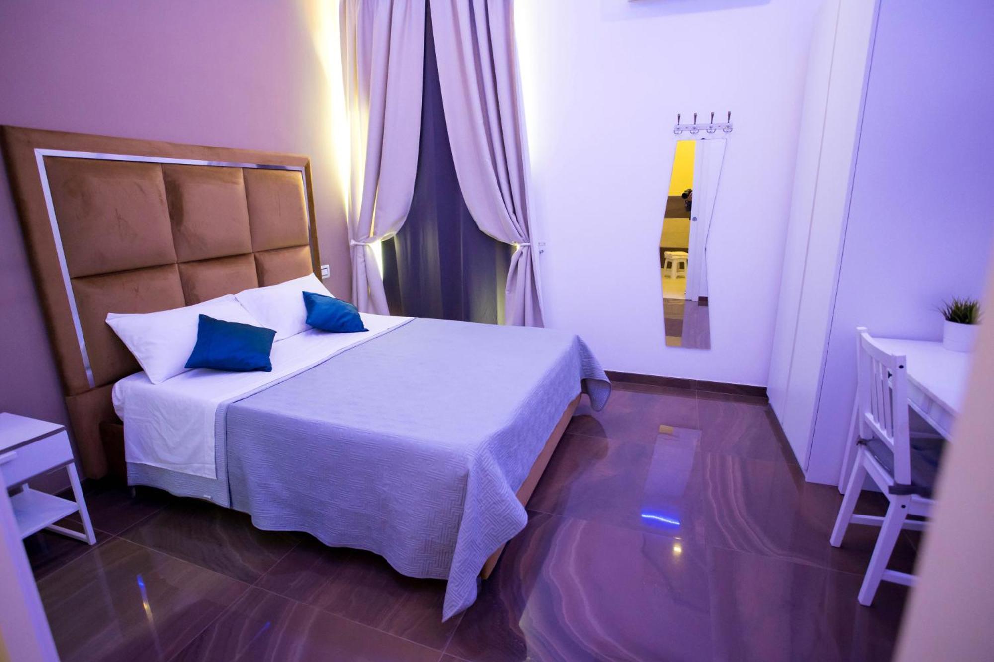 Palazzo 15 Napoli Bed & Breakfast Bagian luar foto