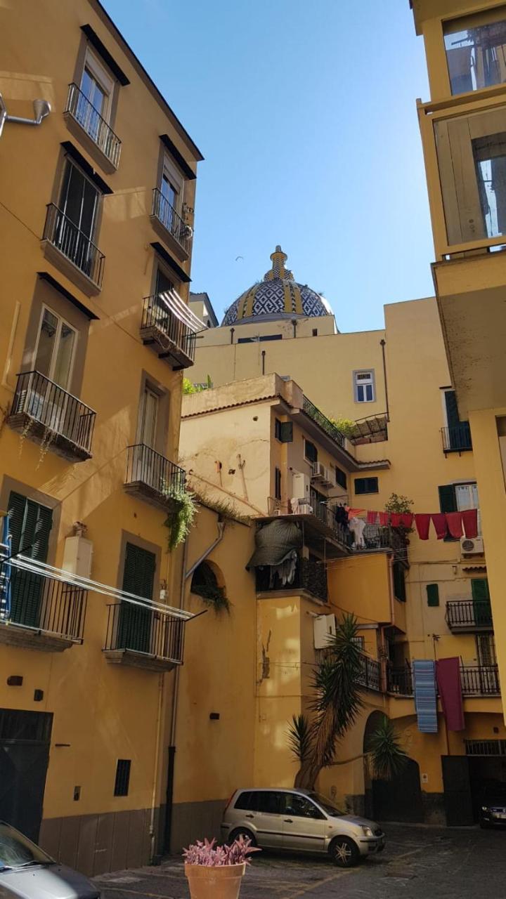 Palazzo 15 Napoli Bed & Breakfast Bagian luar foto